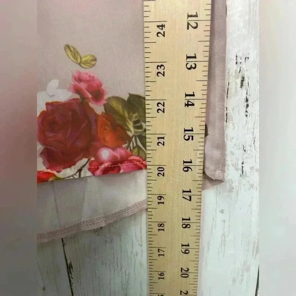 Sheer floral coverup / swimsuit cover pink / one size - Picture 4 of 6